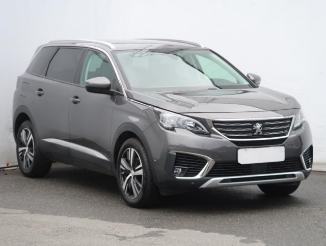 Peugeot 5008  PureTech 130 