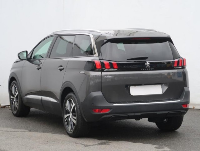 Peugeot 5008  PureTech 130 