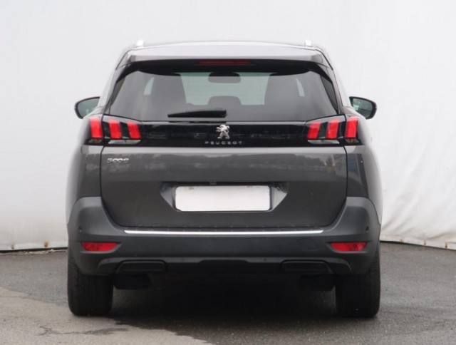 Peugeot 5008  PureTech 130 