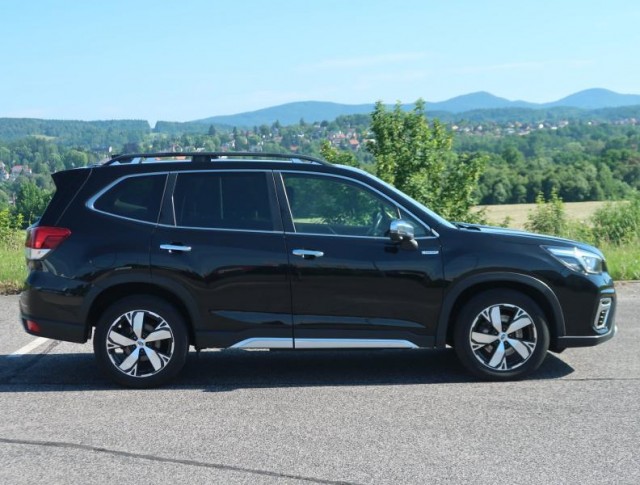 Subaru Forester  2.0 e-Boxer MHEV Executive