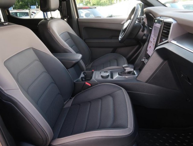 Volkswagen Amarok  V6 3.0 TDI Aventura