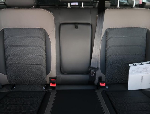 Volkswagen Amarok  V6 3.0 TDI Aventura