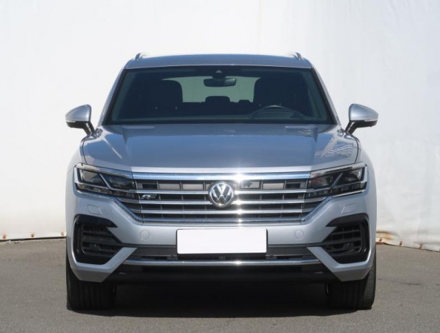 Volkswagen Touareg  3.0 TDI R-Line