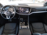 Volkswagen Touareg  3.0 TDI R-Line