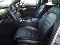 Volkswagen Touareg  3.0 TDI R-Line