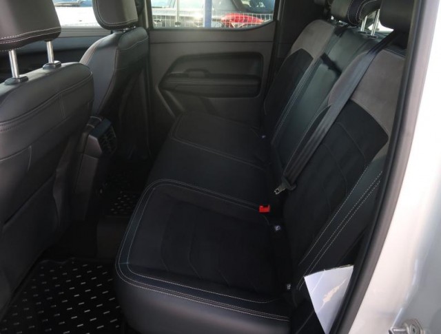 Volkswagen Amarok  V6 3.0 TDI Aventura