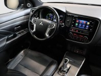 Mitsubishi Outlander  2.4 PHEV 
