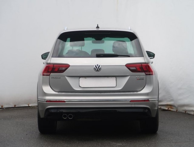 Volkswagen Tiguan  2.0 TDI R-Line