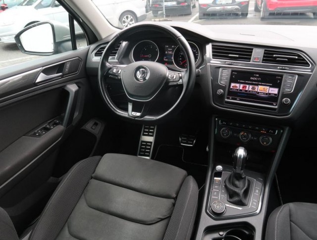 Volkswagen Tiguan  2.0 TDI R-Line