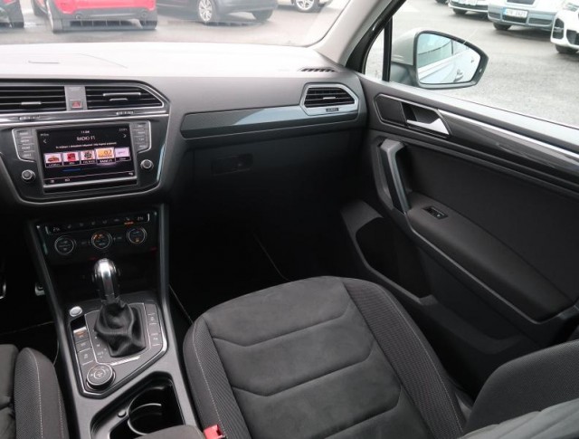 Volkswagen Tiguan  2.0 TDI R-Line