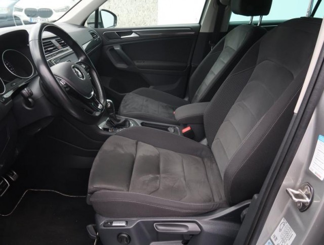 Volkswagen Tiguan  2.0 TDI R-Line
