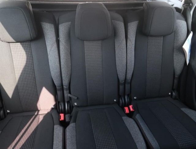 Peugeot 5008  PureTech 130 