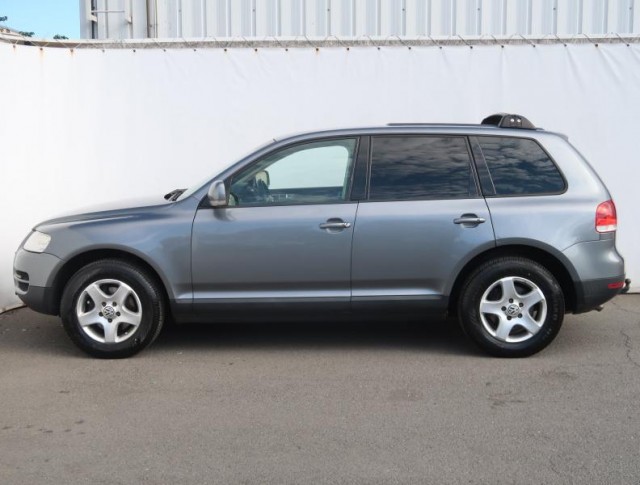 Volkswagen Touareg  3.2 V6 