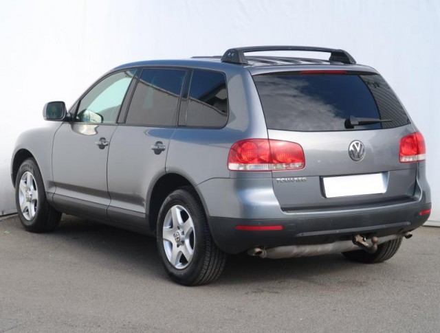 Volkswagen Touareg  3.2 V6 