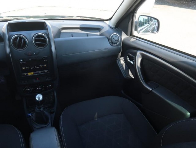 Dacia Duster  1.6 16V 
