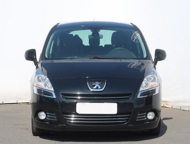 Peugeot 5008  1.6 HDi 