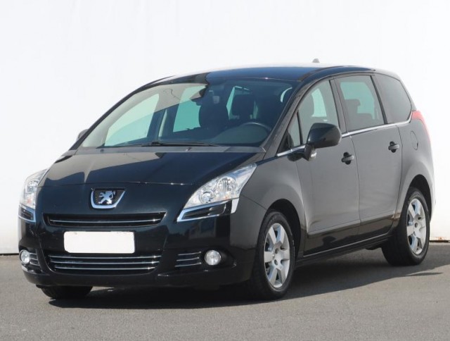 Peugeot 5008  1.6 HDi 