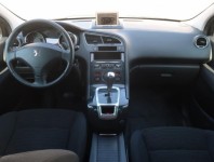 Peugeot 5008  1.6 HDi 