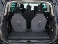 Peugeot 5008  1.6 HDi 