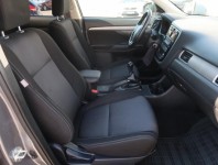 Mitsubishi Outlander  2.0 Intense