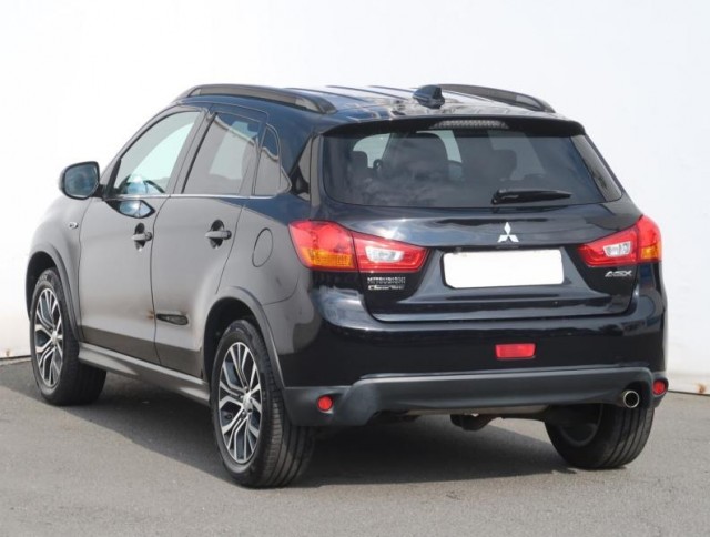 Mitsubishi ASX  1.6 MIVEC 