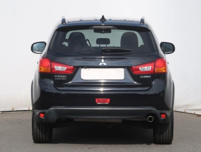 Mitsubishi ASX  1.6 MIVEC 