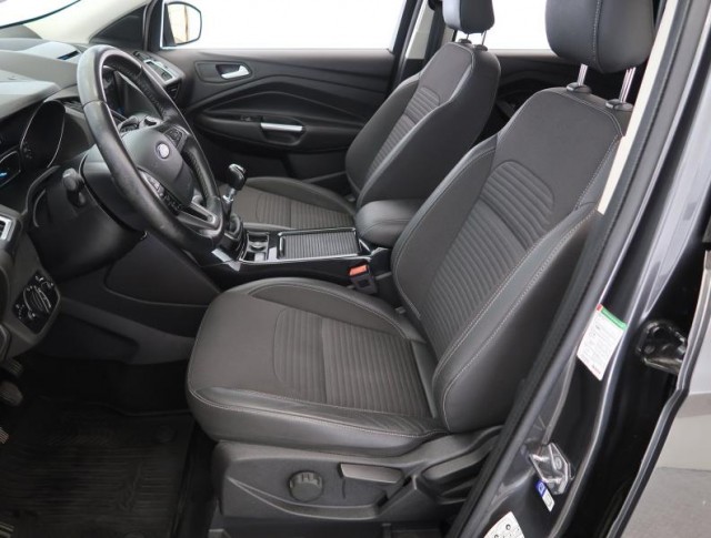 Ford Kuga  2.0 TDCi 