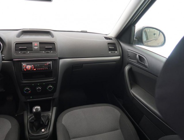 Škoda Yeti  1.2 TSI Active