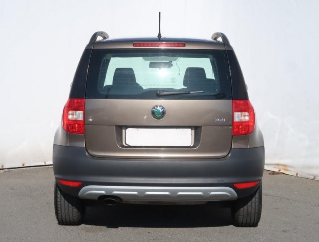 Škoda Yeti  1.2 TSI Active