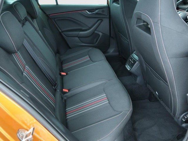Škoda Kamiq  1.0 TSI 