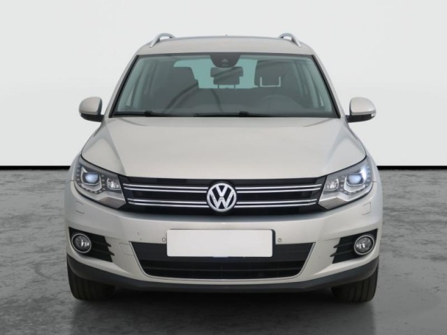 Volkswagen Tiguan  2.0 TDI 