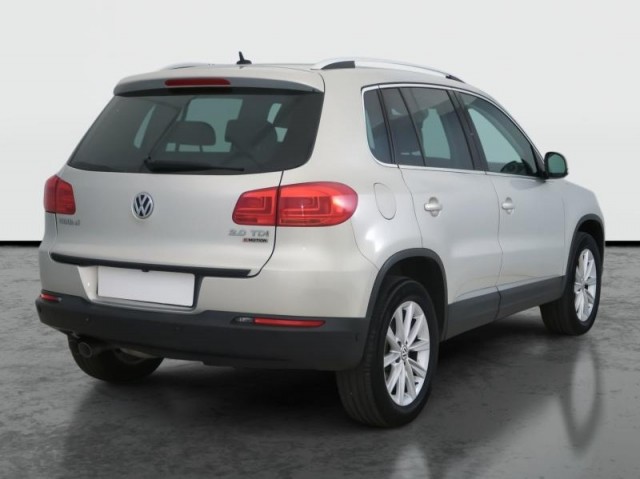Volkswagen Tiguan  2.0 TDI 