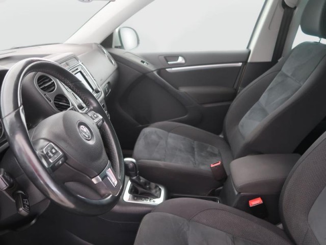 Volkswagen Tiguan  2.0 TDI 