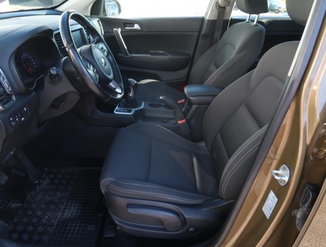 Kia Sportage  1.7 CRDi 
