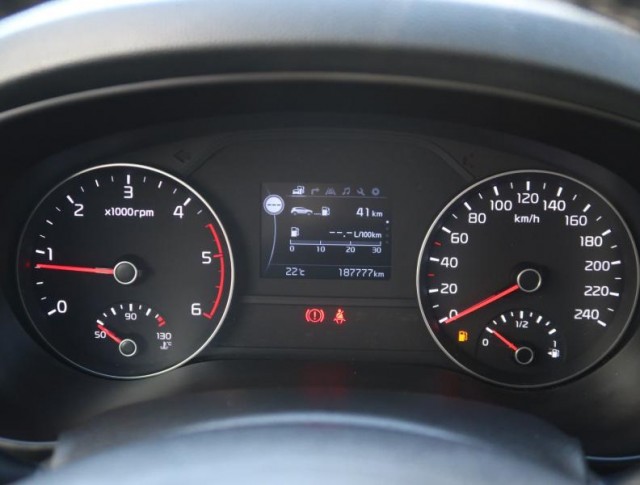 Kia Sportage  1.7 CRDi 