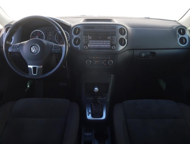 Volkswagen Tiguan  2.0 TDI Sport