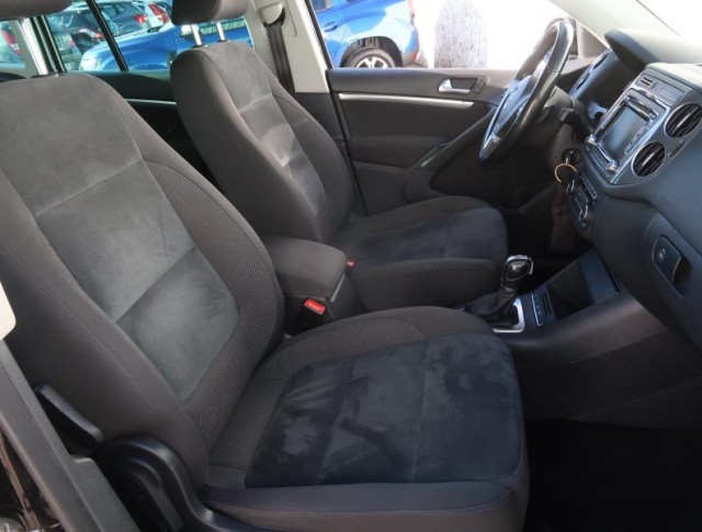 Volkswagen Tiguan  2.0 TDI Sport