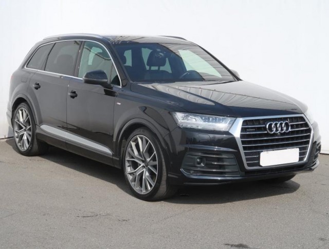 Audi Q7  50 TDI S-Line