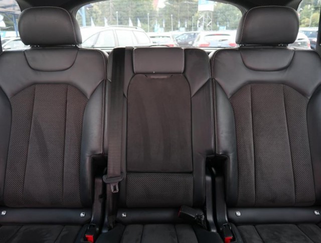 Audi Q7  50 TDI S-Line