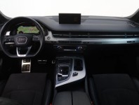 Audi Q7  50 TDI S-Line