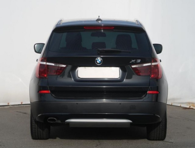 BMW X3  xDrive20i 