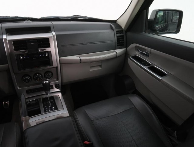 Jeep Cherokee  2.8 CRD 