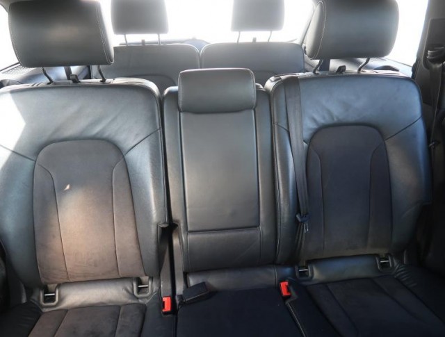 Audi Q7  3.0 TDI S-Line