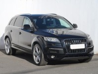 Audi Q7  3.0 TDI S-Line