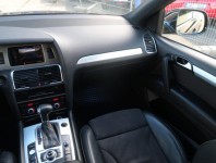 Audi Q7  3.0 TDI S-Line