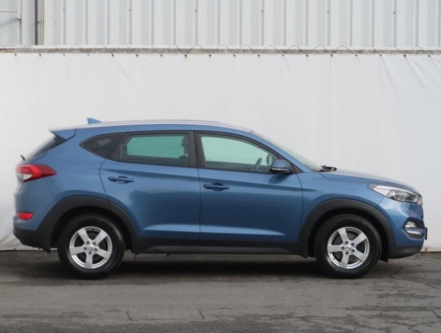 Hyundai Tucson  1.7 CRDi 