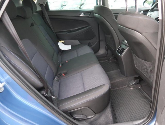 Hyundai Tucson  1.7 CRDi 
