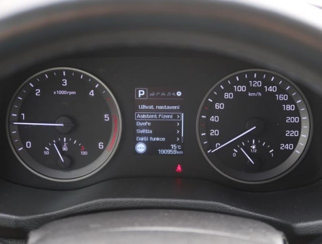 Hyundai Tucson  1.7 CRDi 