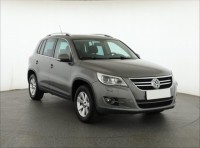Volkswagen Tiguan  2.0 TSI 