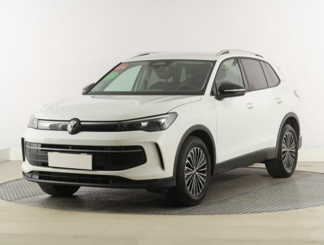 Volkswagen Tiguan  1.5 eTSI Life